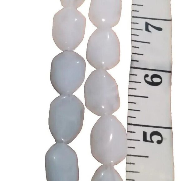 Clares White Large Oval Quartz Beads Long Necklace Vintage (J1) - Picture 3 of 3